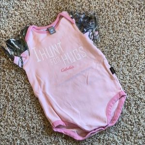 Cabela’s I Hunt for Hugs Onesie